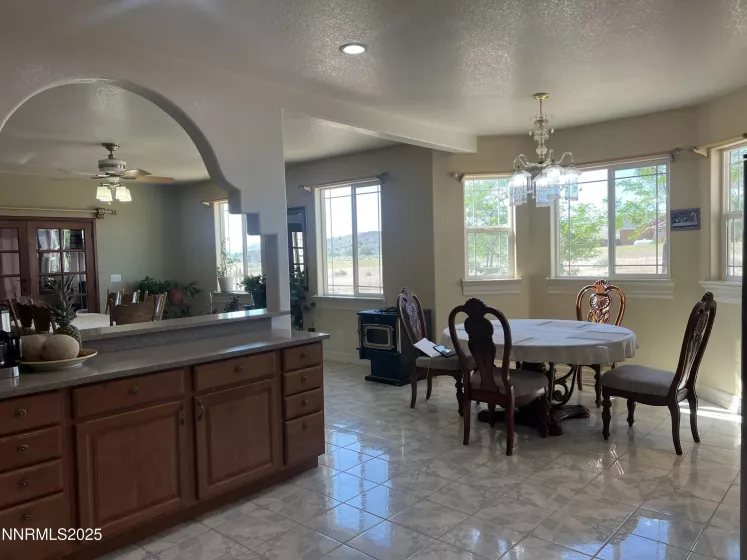 7650 Marie, Sparks, Nevada 89436, 6 Bedrooms Bedrooms, ,4 BathroomsBathrooms,Residential,Residential,Marie,250050625