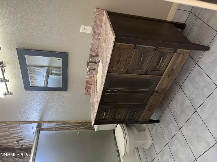 7650 Marie, Sparks, Nevada 89436, 6 Bedrooms Bedrooms, ,4 BathroomsBathrooms,Residential,Residential,Marie,250050625