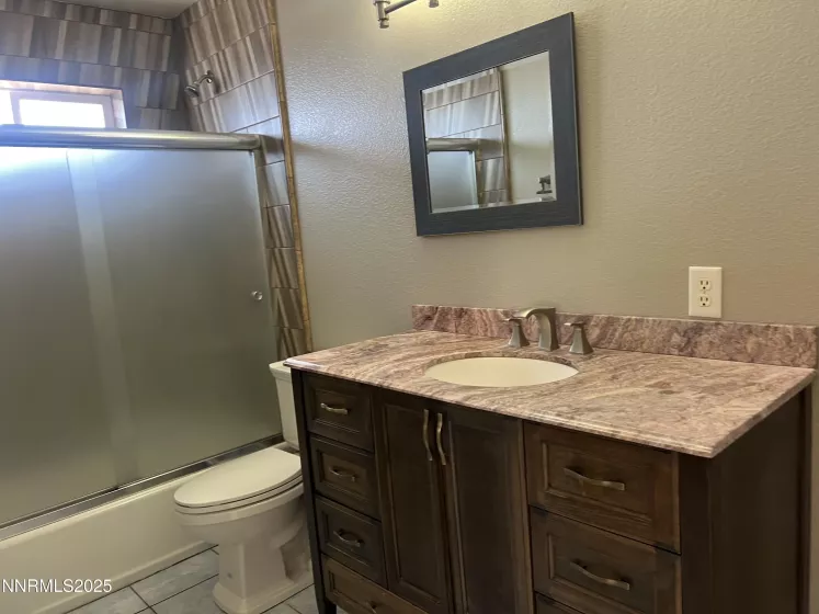 7650 Marie, Sparks, Nevada 89436, 6 Bedrooms Bedrooms, ,4 BathroomsBathrooms,Residential,Residential,Marie,250050625