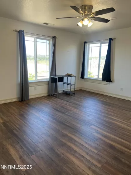 7650 Marie, Sparks, Nevada 89436, 6 Bedrooms Bedrooms, ,4 BathroomsBathrooms,Residential,Residential,Marie,250050625