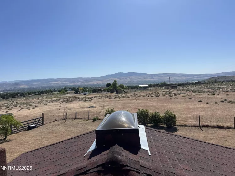 7650 Marie, Sparks, Nevada 89436, 6 Bedrooms Bedrooms, ,4 BathroomsBathrooms,Residential,Residential,Marie,250050625
