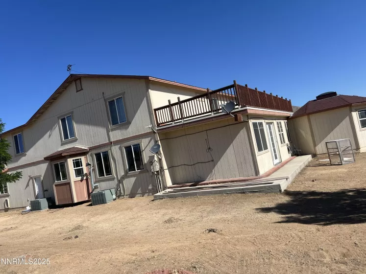 7650 Marie, Sparks, Nevada 89436, 6 Bedrooms Bedrooms, ,4 BathroomsBathrooms,Residential,Residential,Marie,250050625