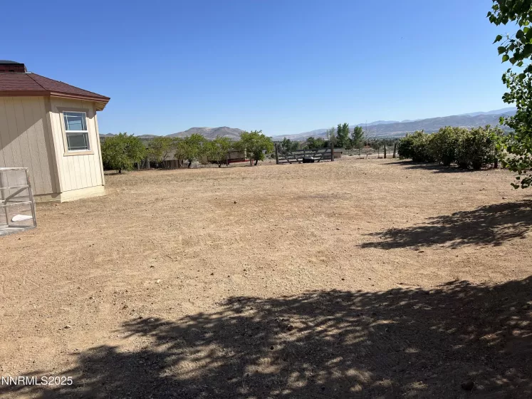 7650 Marie, Sparks, Nevada 89436, 6 Bedrooms Bedrooms, ,4 BathroomsBathrooms,Residential,Residential,Marie,250050625