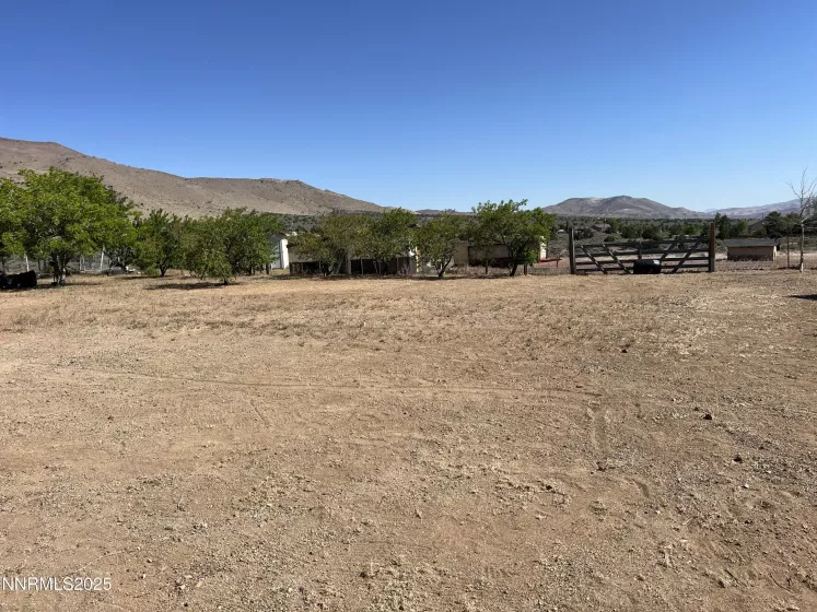7650 Marie, Sparks, Nevada 89436, 6 Bedrooms Bedrooms, ,4 BathroomsBathrooms,Residential,Residential,Marie,250050625