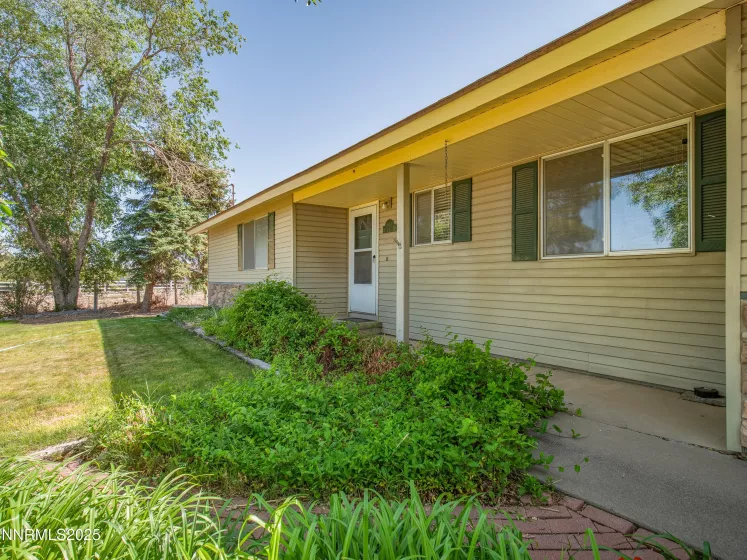 803 Mustang, Gardnerville, Nevada 89410, 3 Bedrooms Bedrooms, ,2 BathroomsBathrooms,Residential,Residential,Mustang,250050626