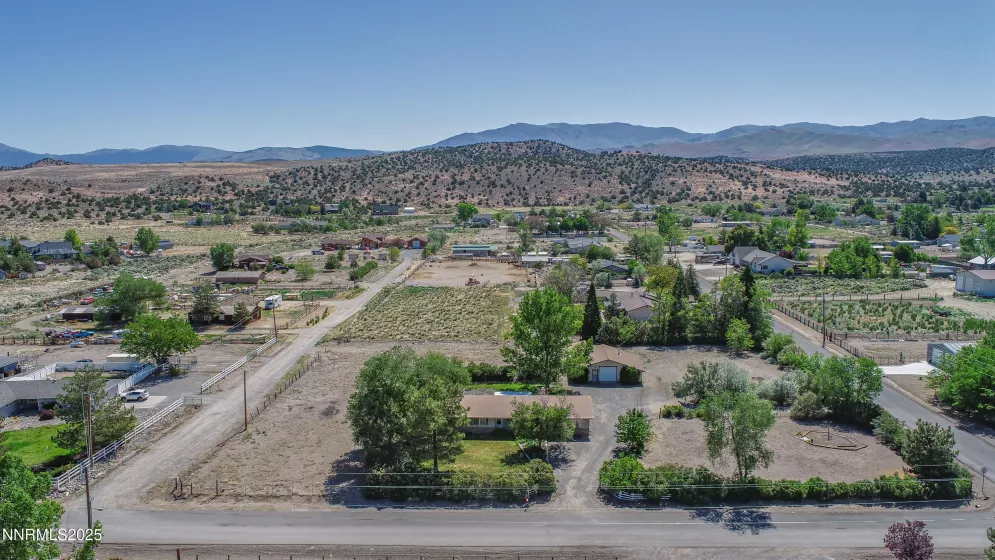 803 Mustang, Gardnerville, Nevada 89410, 3 Bedrooms Bedrooms, ,2 BathroomsBathrooms,Residential,Residential,Mustang,250050626