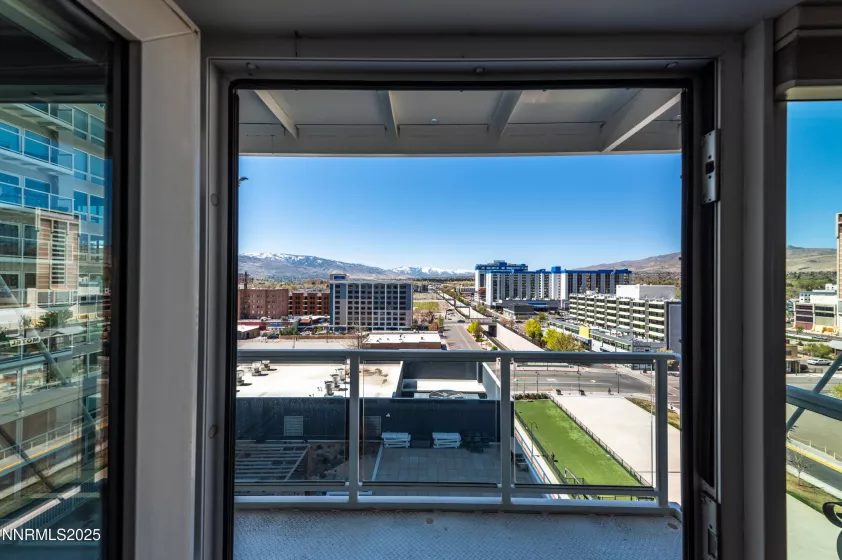 255 Sierra, Reno, Nevada 89501, 2 Bedrooms Bedrooms, ,2 BathroomsBathrooms,Residential,Residential,Sierra,250050628
