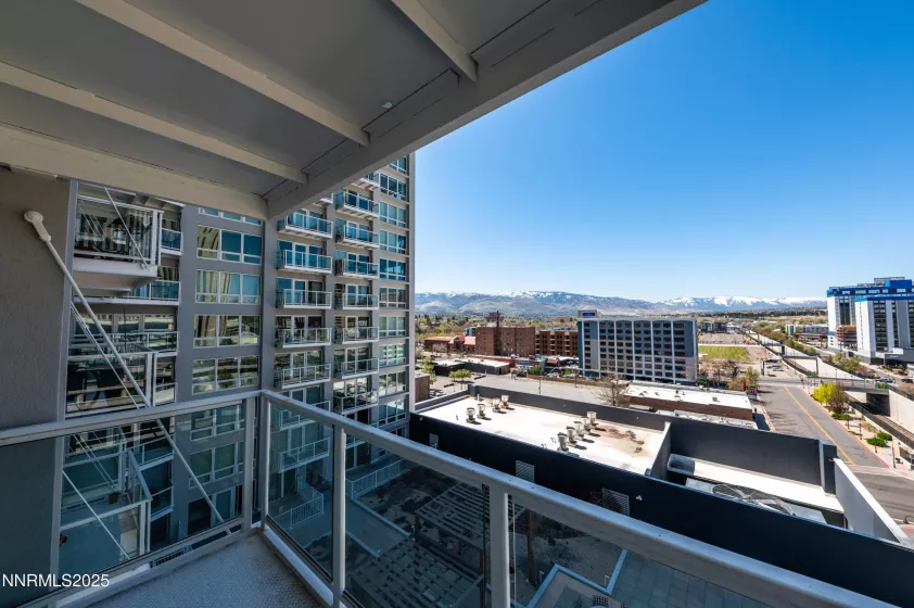 255 Sierra, Reno, Nevada 89501, 2 Bedrooms Bedrooms, ,2 BathroomsBathrooms,Residential,Residential,Sierra,250050628