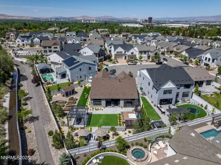 208 Criollo, Reno, Nevada 89511, 3 Bedrooms Bedrooms, ,4 BathroomsBathrooms,Residential,Residential,Criollo,250050631