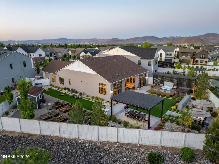 208 Criollo, Reno, Nevada 89511, 3 Bedrooms Bedrooms, ,4 BathroomsBathrooms,Residential,Residential,Criollo,250050631