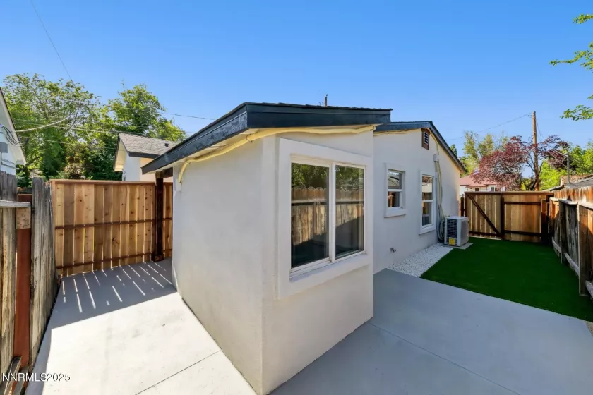 728 Pueblo, Reno, Nevada 89509, ,Residential Income,Residential,Pueblo,250050630