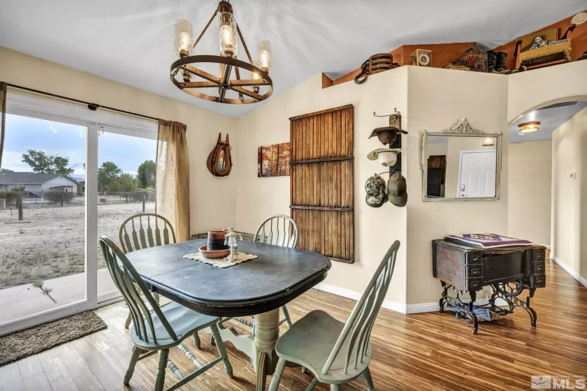 1155 Dinah, Fernley, Nevada 89408, 3 Bedrooms Bedrooms, ,2 BathroomsBathrooms,Residential,Residential,Dinah,240010316