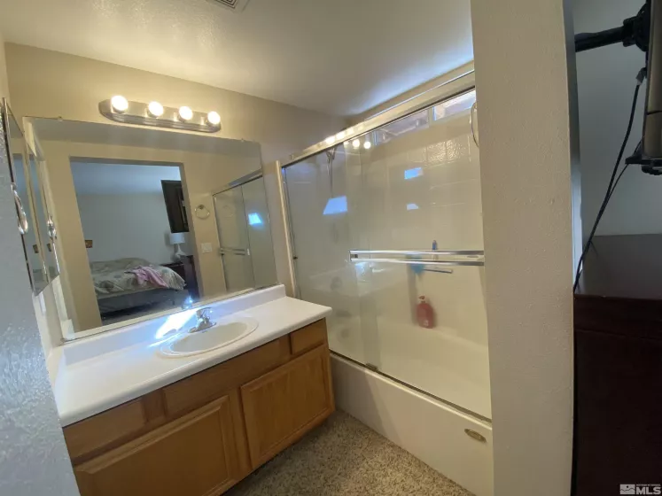 9770 Brightridge, Reno, Nevada 89506, 3 Bedrooms Bedrooms, ,2 BathroomsBathrooms,Residential,Residential,Brightridge,250000679