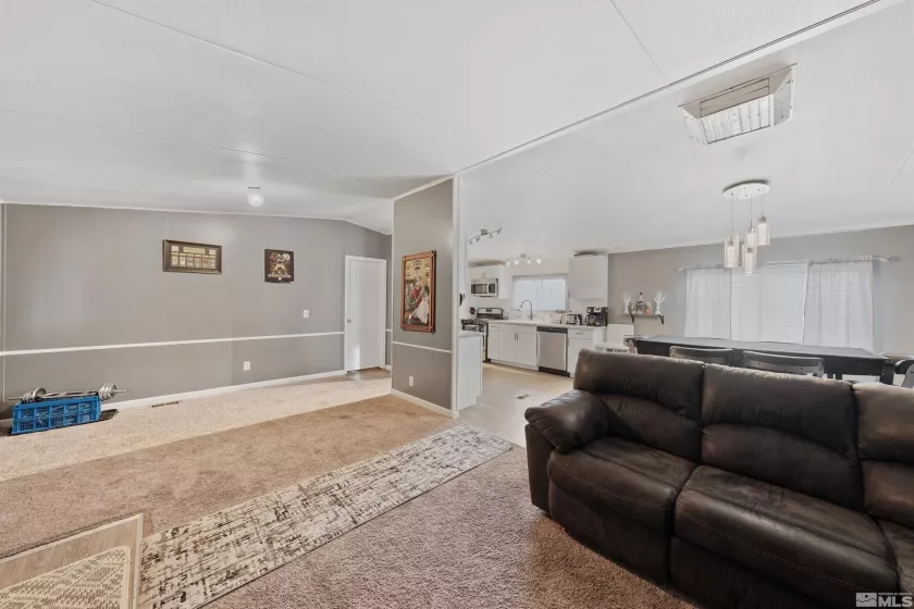 788 Chari, Moundhouse, Nevada 89706, 3 Bedrooms Bedrooms, ,2 BathroomsBathrooms,Residential,Residential,Chari,250001500