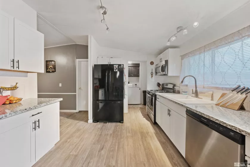 788 Chari, Moundhouse, Nevada 89706, 3 Bedrooms Bedrooms, ,2 BathroomsBathrooms,Residential,Residential,Chari,250001500