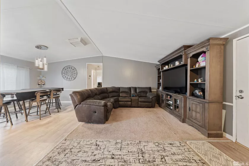 788 Chari, Moundhouse, Nevada 89706, 3 Bedrooms Bedrooms, ,2 BathroomsBathrooms,Residential,Residential,Chari,250001500