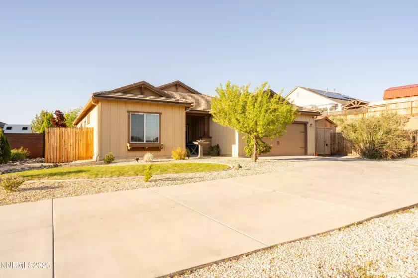 4750 Desert Song, Sparks, Nevada 89436, 4 Bedrooms Bedrooms, ,3 BathroomsBathrooms,Residential,Residential,Desert Song,250050632