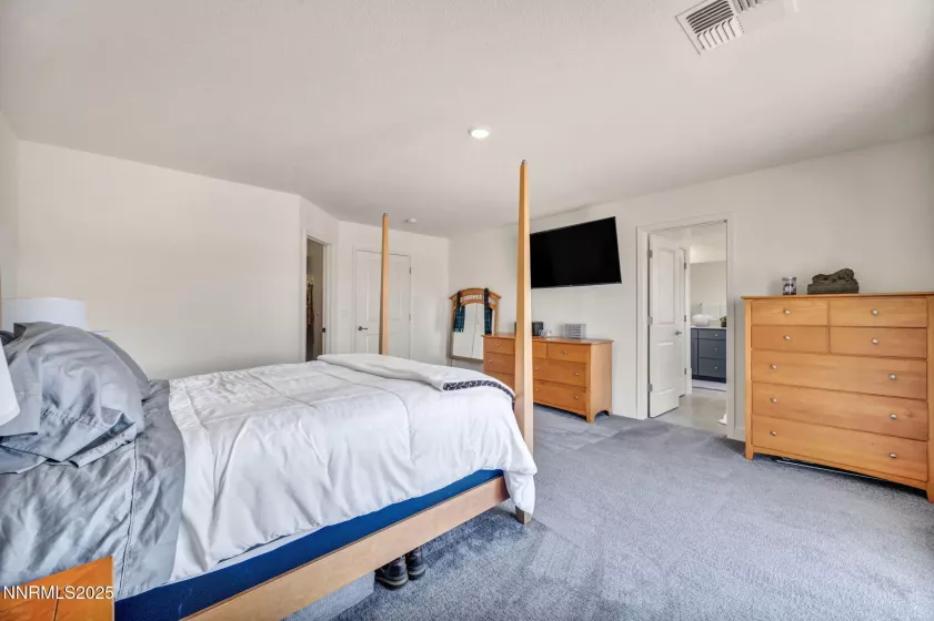 548 Fox Br, Sparks, Nevada 89441, 4 Bedrooms Bedrooms, ,3 BathroomsBathrooms,Residential,Residential,Fox Br,250050636