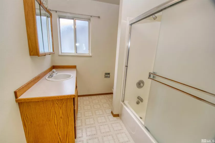 175 Broadway, Fallon, Nevada 89406, 3 Bedrooms Bedrooms, ,3 BathroomsBathrooms,Residential Lease,Manufactured,Broadway,250050637