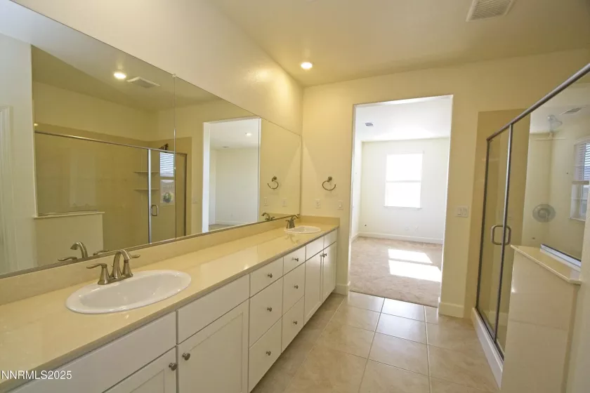 1948 Neuer, Sparks, Nevada 89436, 3 Bedrooms Bedrooms, ,3 BathroomsBathrooms,Residential Lease,Manufactured,Neuer,250050639