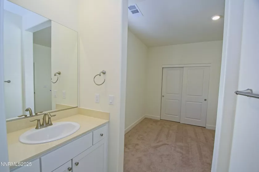 1948 Neuer, Sparks, Nevada 89436, 3 Bedrooms Bedrooms, ,3 BathroomsBathrooms,Residential Lease,Manufactured,Neuer,250050639