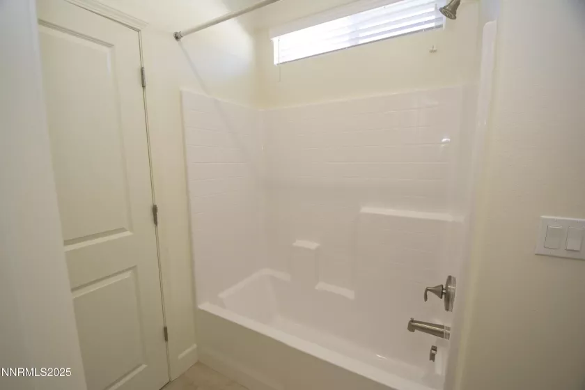 1948 Neuer, Sparks, Nevada 89436, 3 Bedrooms Bedrooms, ,3 BathroomsBathrooms,Residential Lease,Manufactured,Neuer,250050639