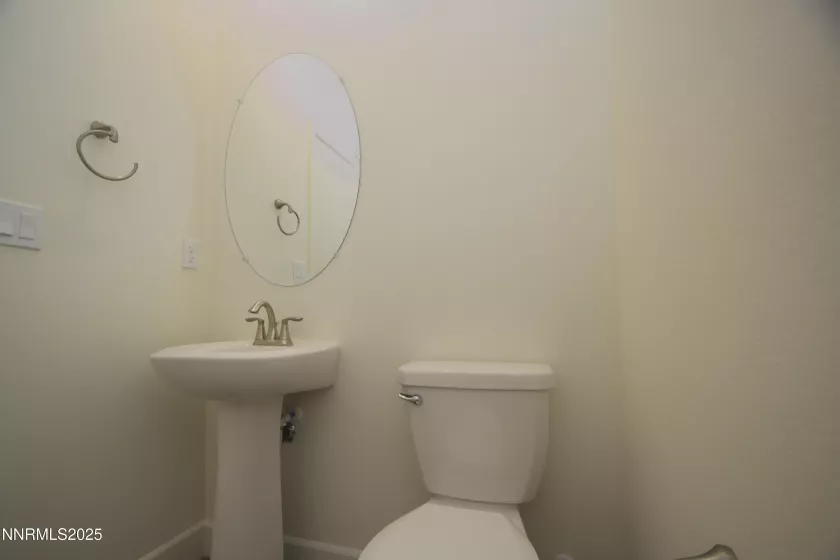 1948 Neuer, Sparks, Nevada 89436, 3 Bedrooms Bedrooms, ,3 BathroomsBathrooms,Residential Lease,Manufactured,Neuer,250050639
