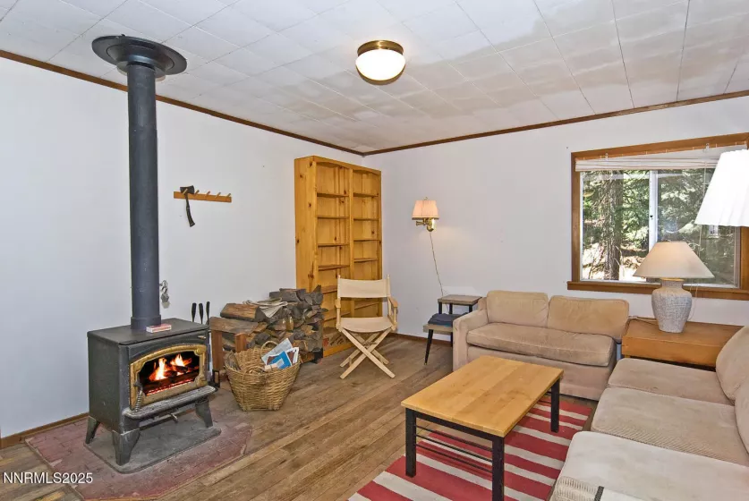 499 Shay Creek, Markleeville, California 96120, 2 Bedrooms Bedrooms, ,1 BathroomBathrooms,Residential,Residential,Shay Creek,250050646