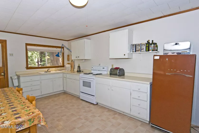 499 Shay Creek, Markleeville, California 96120, 2 Bedrooms Bedrooms, ,1 BathroomBathrooms,Residential,Residential,Shay Creek,250050646