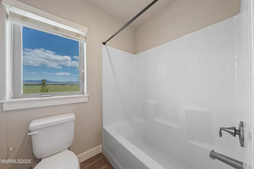 1170 Montevideo, Minden, Nevada 89423, 4 Bedrooms Bedrooms, ,3 BathroomsBathrooms,Residential,Residential,Montevideo,250050647