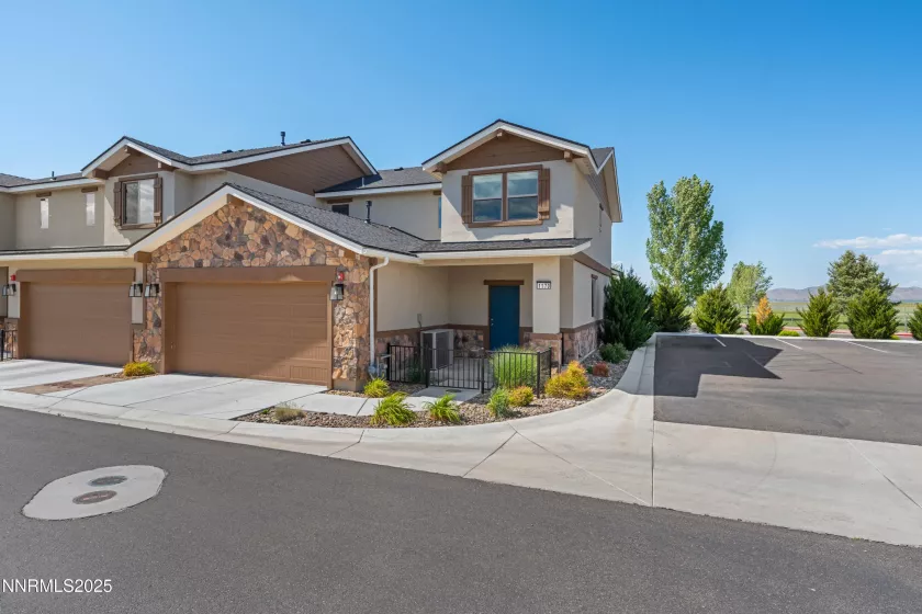 1170 Montevideo, Minden, Nevada 89423, 4 Bedrooms Bedrooms, ,3 BathroomsBathrooms,Residential,Residential,Montevideo,250050647