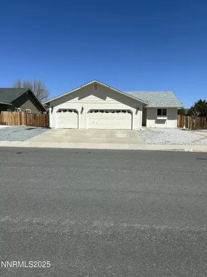 1423 Talking Sparrow, Spanish Springs, Nevada 89441, 3 Bedrooms Bedrooms, ,2 BathroomsBathrooms,Residential,Residential,Talking Sparrow,250050651