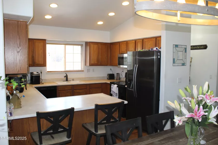 1423 Talking Sparrow, Spanish Springs, Nevada 89441, 3 Bedrooms Bedrooms, ,2 BathroomsBathrooms,Residential,Residential,Talking Sparrow,250050651
