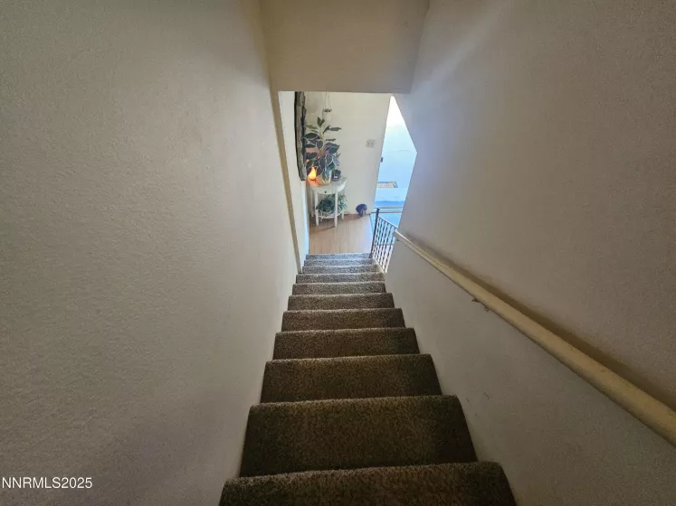 277 Smithridge, Reno, Nevada 89502, 2 Bedrooms Bedrooms, ,2 BathroomsBathrooms,Residential,Residential,Smithridge,250050654