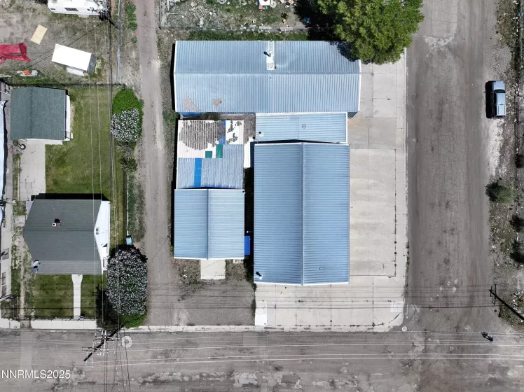 729 Douglas, Elko, Nevada 89801, ,Commercial Sale,Residential,Douglas,250050662