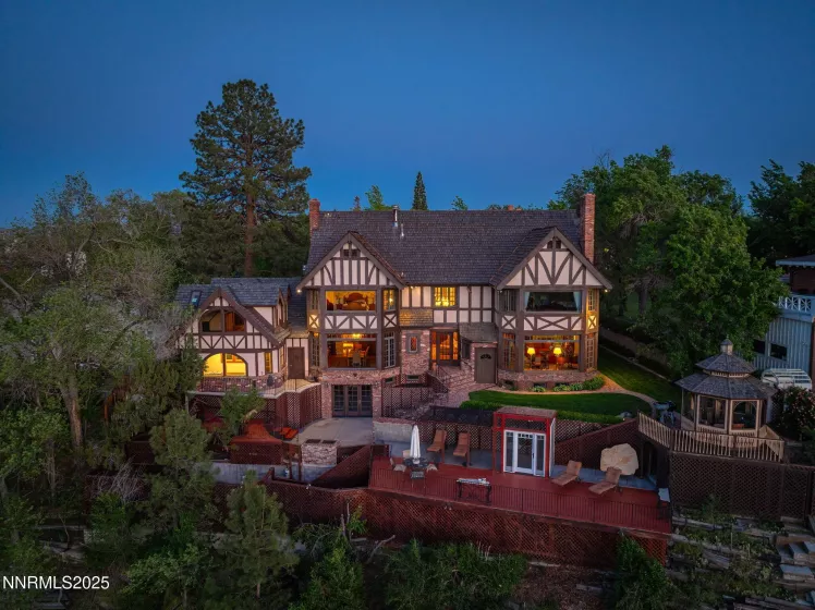 745 California, Reno, Nevada 89509, 6 Bedrooms Bedrooms, ,6 BathroomsBathrooms,Residential,Residential,California,250050671