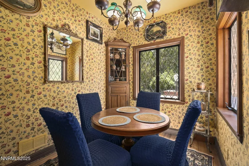 745 California, Reno, Nevada 89509, 6 Bedrooms Bedrooms, ,6 BathroomsBathrooms,Residential,Residential,California,250050671