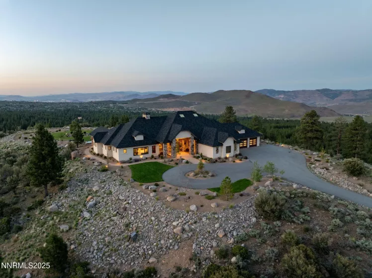 29 Bennington, Reno, Nevada 89511, 3 Bedrooms Bedrooms, ,4 BathroomsBathrooms,Residential,Residential,Bennington,250050676