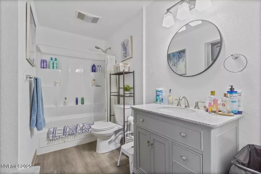 2450 Lymbery, Reno, Nevada 89509, ,1 BathroomBathrooms,Residential,Residential,Lymbery,250050679