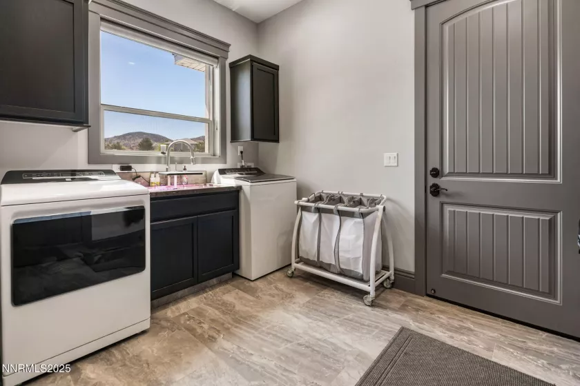 28 River Vista, Dayton, Nevada 89403, 3 Bedrooms Bedrooms, ,3 BathroomsBathrooms,Residential,Residential,River Vista,250050681
