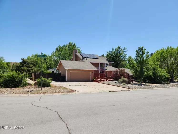 285 Lemming, Reno, Nevada 89523, 3 Bedrooms Bedrooms, ,3 BathroomsBathrooms,Residential,Residential,Lemming,250050684