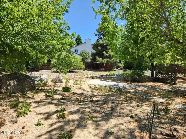 285 Lemming, Reno, Nevada 89523, 3 Bedrooms Bedrooms, ,3 BathroomsBathrooms,Residential,Residential,Lemming,250050684