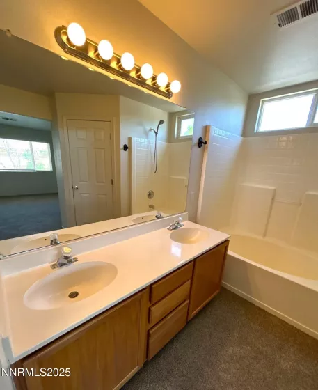 5153 Lorenzo, Sparks, Nevada 89436, 4 Bedrooms Bedrooms, ,3 BathroomsBathrooms,Residential Lease,Manufactured,Lorenzo,250050690