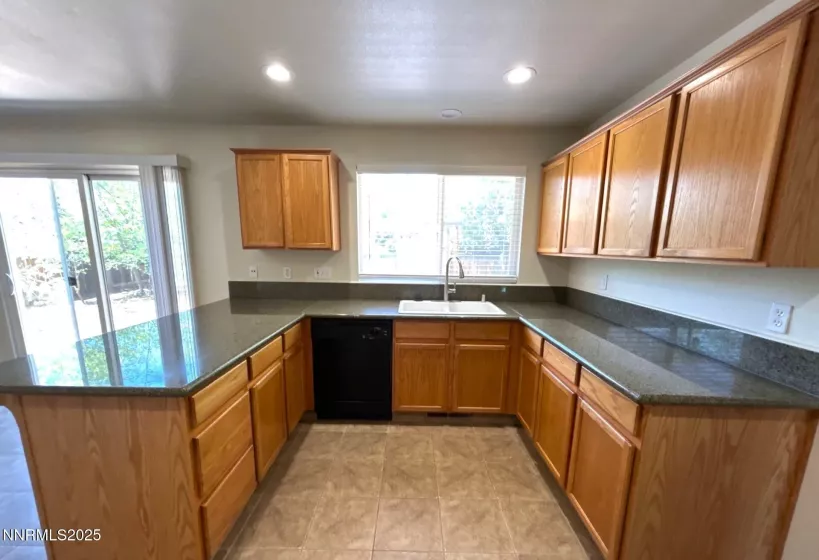 5153 Lorenzo, Sparks, Nevada 89436, 4 Bedrooms Bedrooms, ,3 BathroomsBathrooms,Residential Lease,Manufactured,Lorenzo,250050690