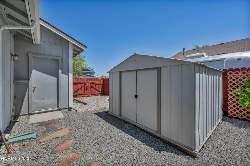 616 Boulder, Dayton, Nevada 89403, 4 Bedrooms Bedrooms, ,3 BathroomsBathrooms,Residential,Residential,Boulder,250050693