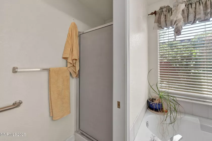 616 Boulder, Dayton, Nevada 89403, 4 Bedrooms Bedrooms, ,3 BathroomsBathrooms,Residential,Residential,Boulder,250050693