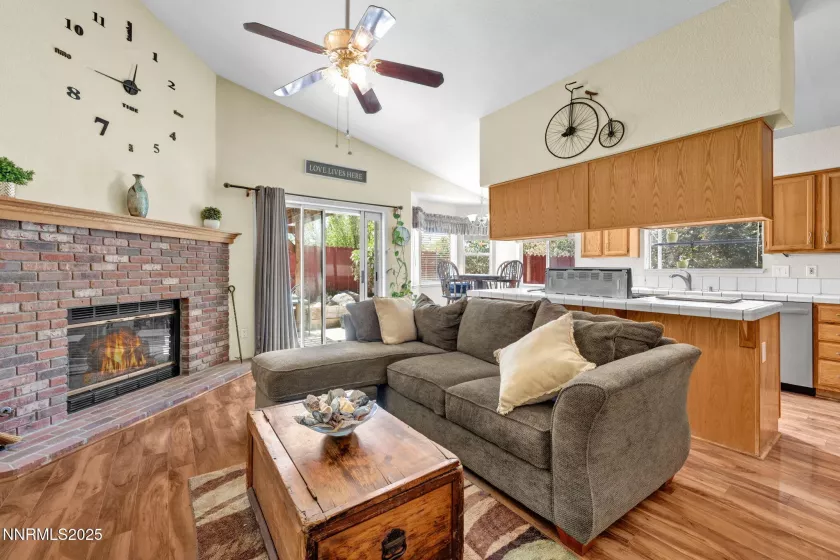 616 Boulder, Dayton, Nevada 89403, 4 Bedrooms Bedrooms, ,3 BathroomsBathrooms,Residential,Residential,Boulder,250050693