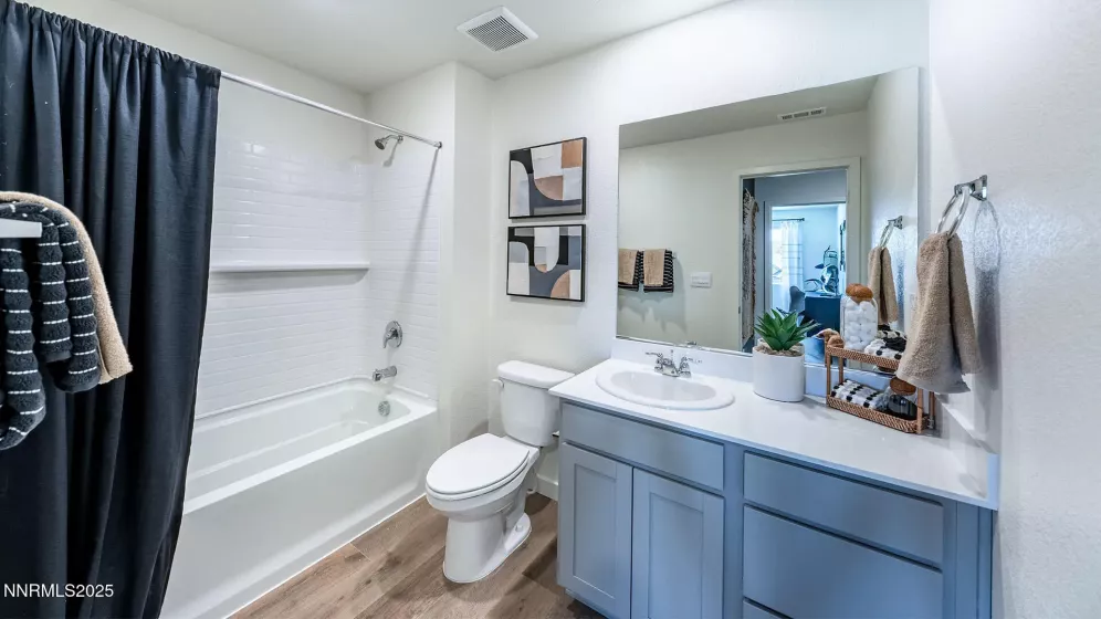 711 Silver Canoe, Reno, Nevada 89506, 4 Bedrooms Bedrooms, ,3 BathroomsBathrooms,Residential,Residential,Silver Canoe,250050699