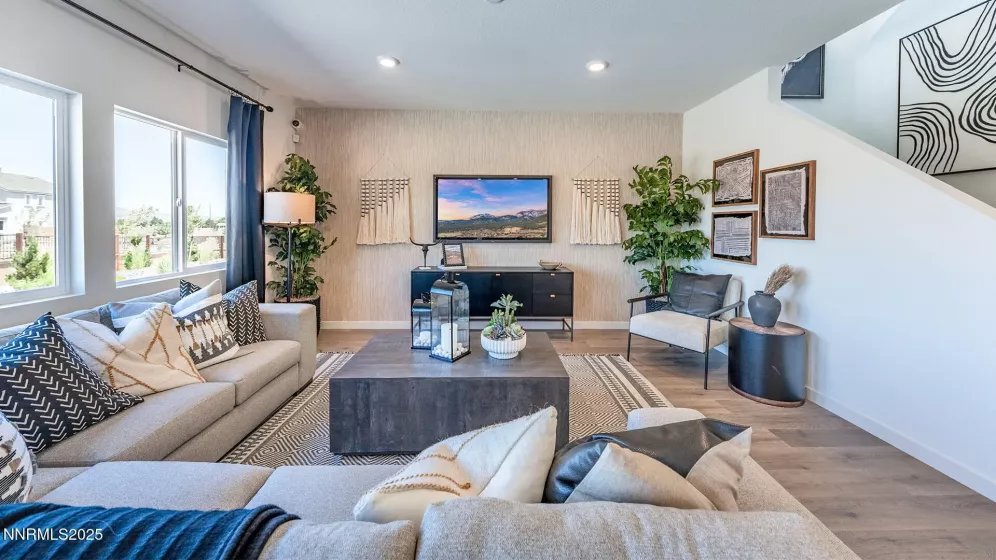 711 Silver Canoe, Reno, Nevada 89506, 4 Bedrooms Bedrooms, ,3 BathroomsBathrooms,Residential,Residential,Silver Canoe,250050699