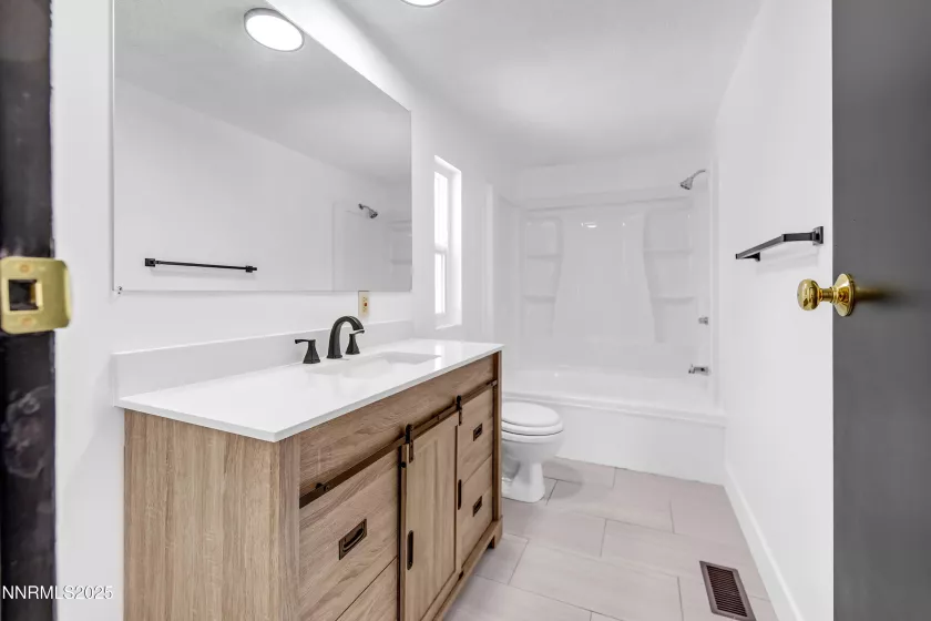 6120 Leon, Sun Valley, Nevada 89433, 3 Bedrooms Bedrooms, ,2 BathroomsBathrooms,Residential,Residential,Leon,250050709